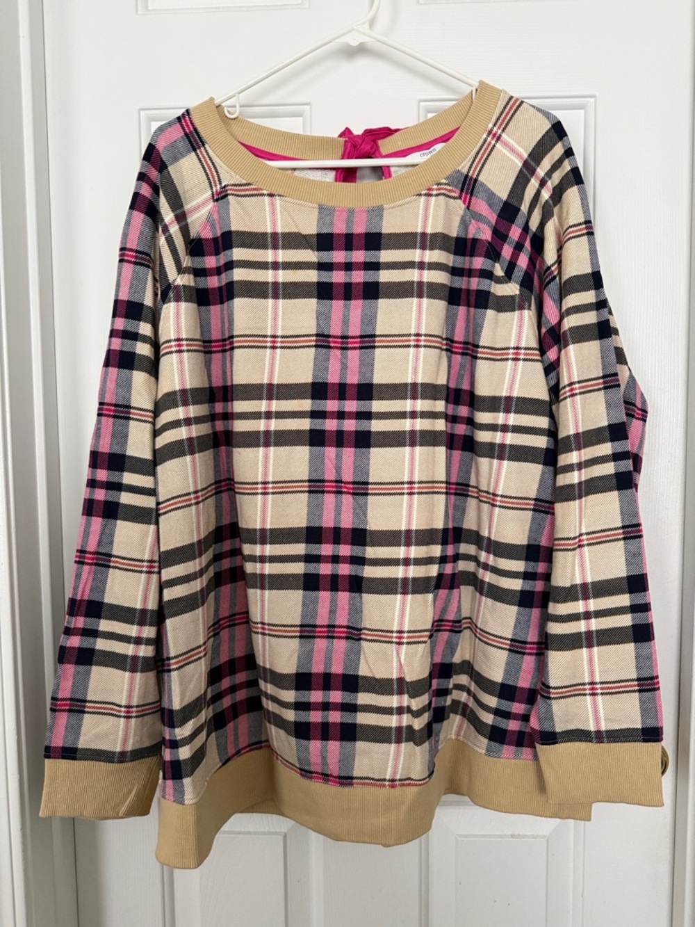 crown & ivy Women’s Tan Navy Blue Pink Plaid Bow Back Sweatshirt Size 3X - Picture 3 of 9